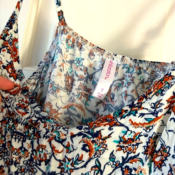 Romper - Picture 2 of 2